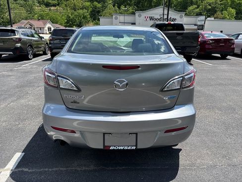 Used 2013 MAZDA MAZDA3 i Sport FWD image 4