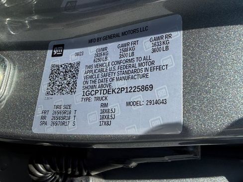 Used 2023 Chevrolet Colorado Z71 w/ Z71 Convenience Package 2 AWD/4WD image 35