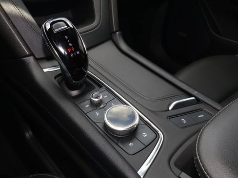 Used 2023 Cadillac XT6 Luxury FWD image 28