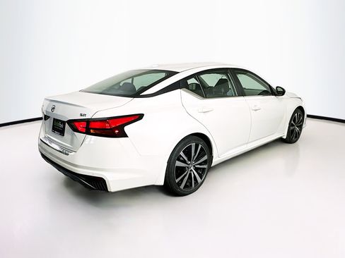 Used 2022 Nissan Altima 2.5 SR image 9
