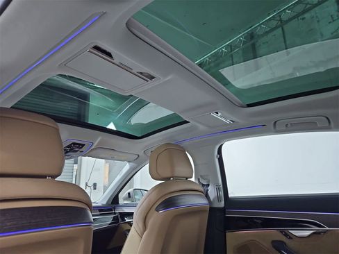 Used 2020 Audi A8 L 4.0T image 22