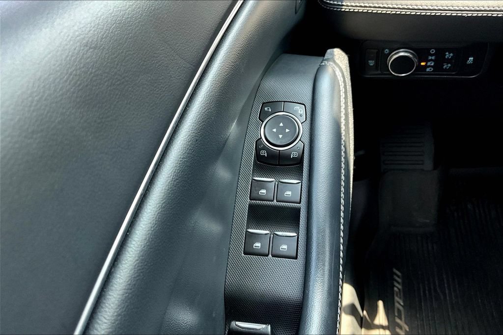 Used 2022 Ford Mustang Mach-E Premium AWD/4WD image 16