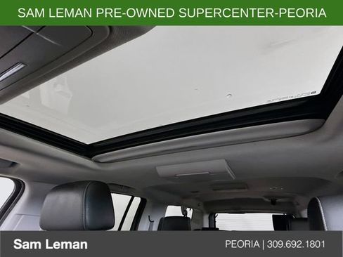 Used 2019 Chevrolet Suburban Premier image 23