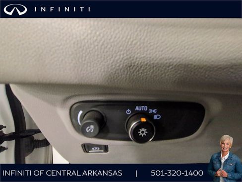 Used 2020 GMC Terrain SLE image 9