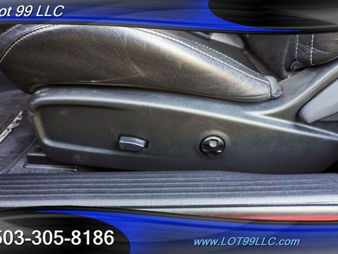 Used 2015 Dodge Challenger SRT Hellcat RWD image 37