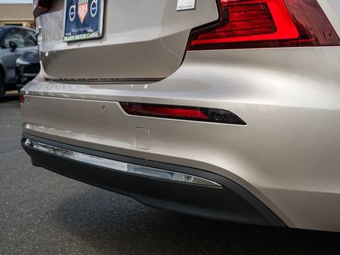 Certified 2023 Volvo S60 T8 Ultimate image 7