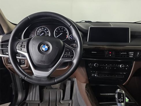 Used 2016 BMW X5 xDrive40e image 9