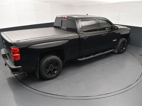 Used 2015 Chevrolet Silverado 1500 LTZ Z71 w/ Midnight Edition AWD/4WD image 18