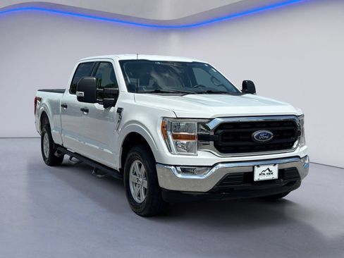 Used 2022 Ford F150 XLT w/ Equipment Group 301A Mid AWD/4WD image 5
