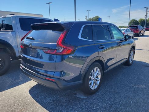 Used 2024 Honda CR-V EX image 4
