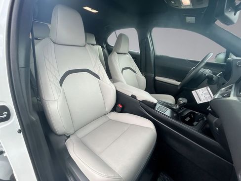 Used 2024 Lexus UX 250h FWD w/ Premium Package image 16