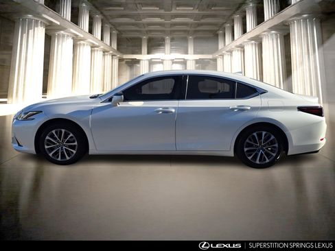 Certified 2022 Lexus ES 350 image 9