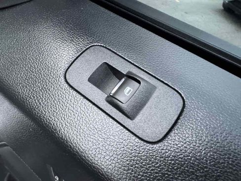 Used 2019 Ford F150 XLT w/ Equipment Group 302A Luxury image 33