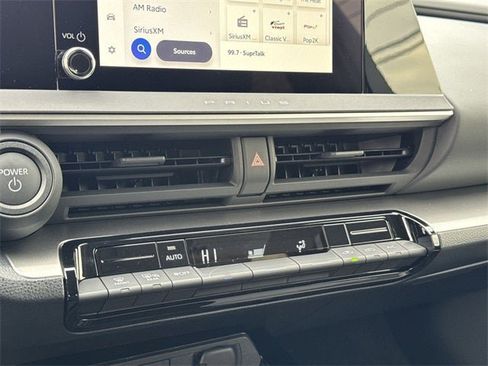 New 2026 Toyota Prius LE image 19