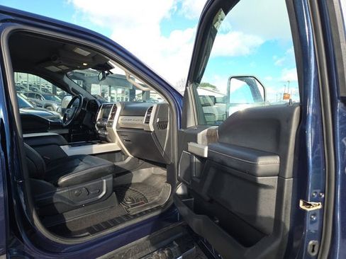 Used 2020 Ford F250 Lariat w/ Lariat Ultimate Package image 12