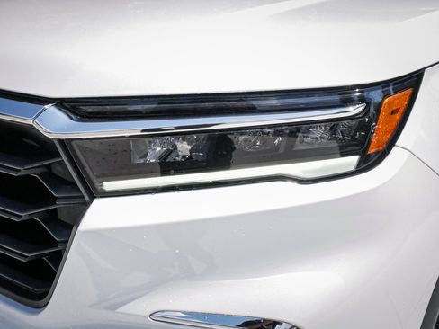 Used 2024 Honda Pilot EX-L image 6