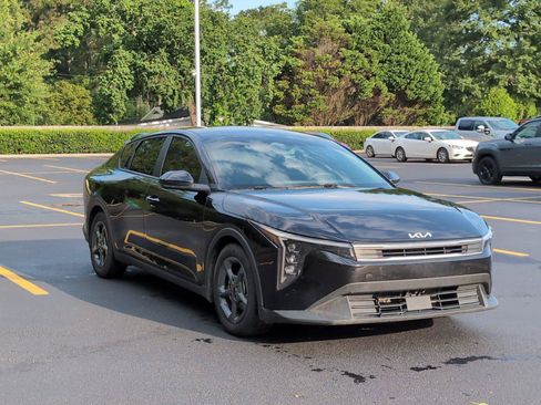 Used 2025 Kia K4 FWD image 9