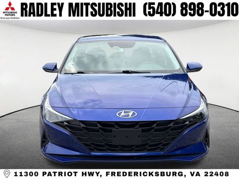 Used 2023 Hyundai Elantra SEL w/ Cargo Package FWD image 22