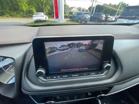 Certified 2023 Nissan Rogue S AWD/4WD image 15