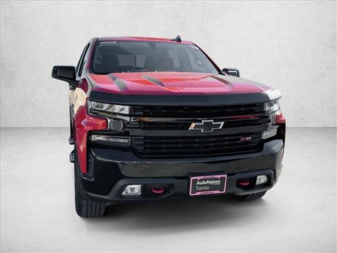 Used 2019 Chevrolet Silverado 1500 LT Trail Boss image 3