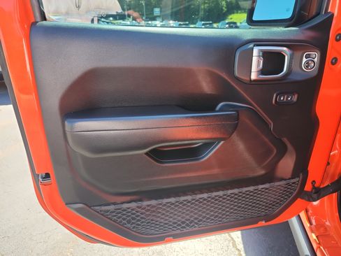 Used 2019 Jeep Wrangler Sport AWD/4WD image 20