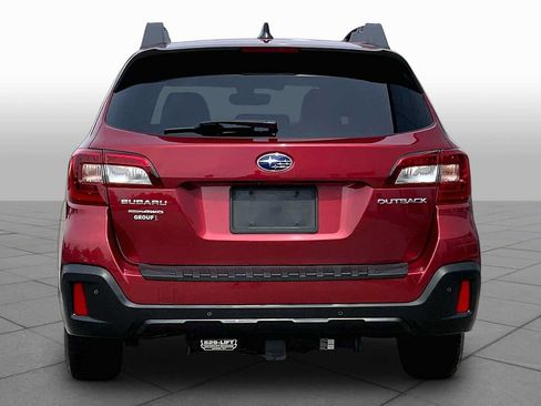Used 2019 Subaru Outback 2.5i Limited AWD/4WD image 5