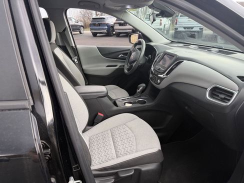 Used 2022 Chevrolet Equinox LS AWD/4WD image 20