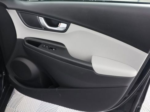 Used 2023 Hyundai Kona SEL w/ Convenience Package image 29