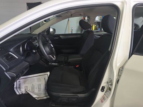 Used 2019 Subaru Legacy 2.5i Premium image 9