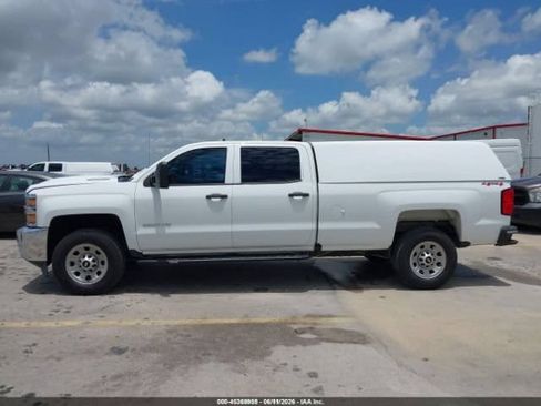 Used 2017 Chevrolet Silverado 3500 W/T AWD/4WD image 15