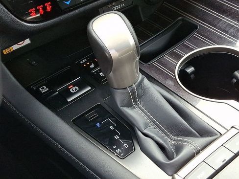 Used 2022 Lexus RX 350 AWD w/ Luxury Package image 15