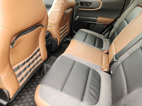 Used 2022 Ford Bronco Sport Outer Banks w/ Tech Package image 37