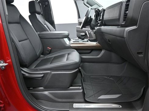 Used 2023 Chevrolet Silverado 1500 RST w/ Convenience Package II image 18