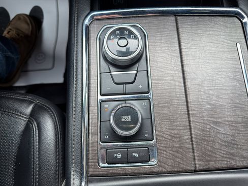 Used 2021 Ford Expedition Limited AWD/4WD image 30