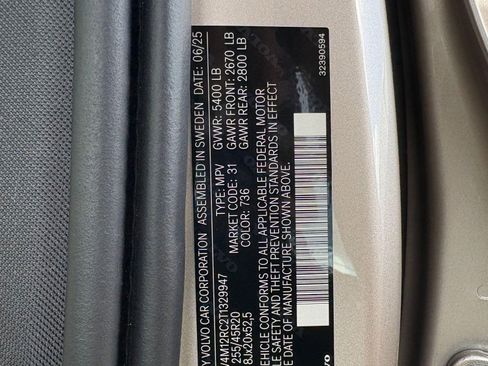 Used 2026 Volvo XC60 B5 Plus w/ Climate Package AWD/4WD image 19