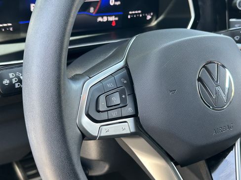 Certified 2024 Volkswagen Jetta Sport FWD image 28
