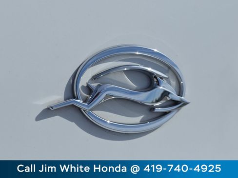 Used 2015 Chevrolet Impala LT FWD image 11