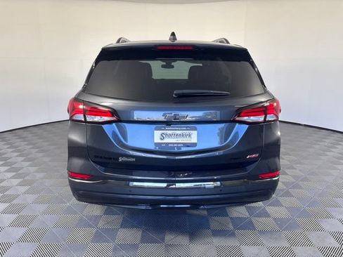 Used 2023 Chevrolet Equinox RS AWD/4WD image 44