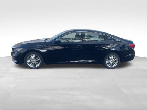 Used 2021 Honda Accord LX image 2