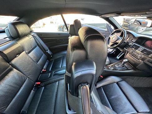 Used 2013 BMW 335i Convertible image 7