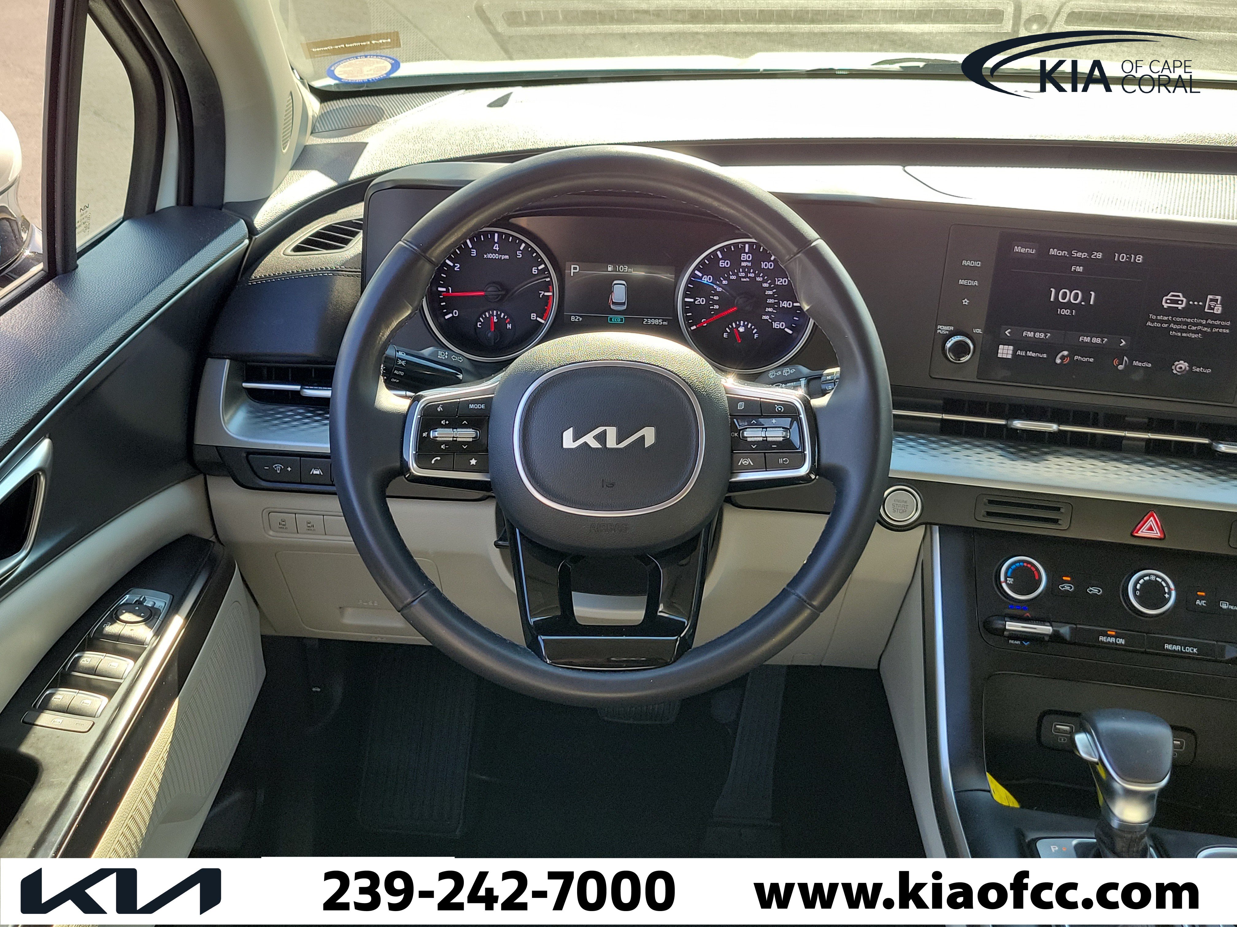 Certified 2024 Kia Carnival LX FWD image 17