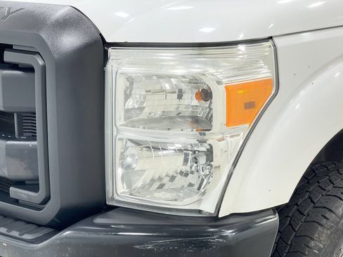 Used 2013 Ford F250 XL w/ PWR Equipment Group AWD/4WD image 27