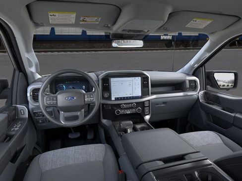 New 2025 Ford F150 Lightning XLT image 9