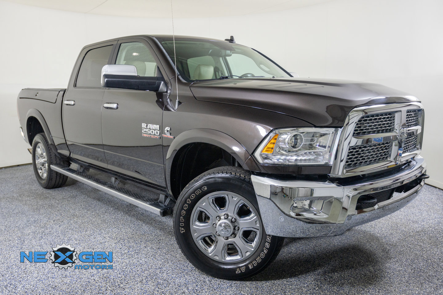 Used 2017 RAM 2500 Laramie w/ Convenience Group AWD/4WD image 1