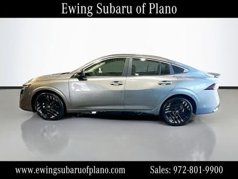 Used 2026 Nissan Sentra SR w/ Floor Mat Package FWD image 4
