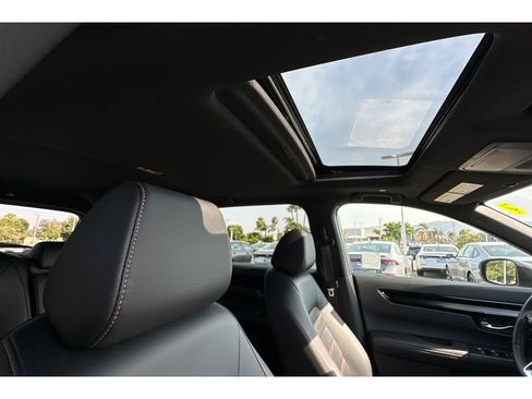 Used 2025 Honda CR-V Sport Touring image 20