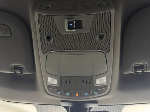 Used 2017 Ford F150 Lariat w/ Equipment Group 502A Luxury image 19