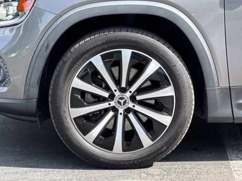 Used 2021 Mercedes-Benz GLB 250 4MATIC image 38
