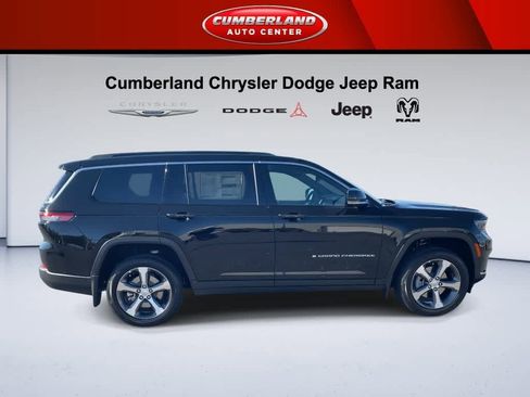 New 2025 Jeep Grand Cherokee L Limited w/ Luxury Tech Group II image 9