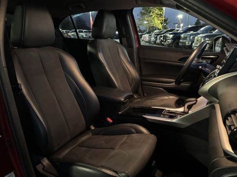 Used 2024 Mitsubishi Eclipse Cross SE image 56